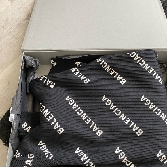 Balenciaga knit sweater with all over print - Picture 6 of 7